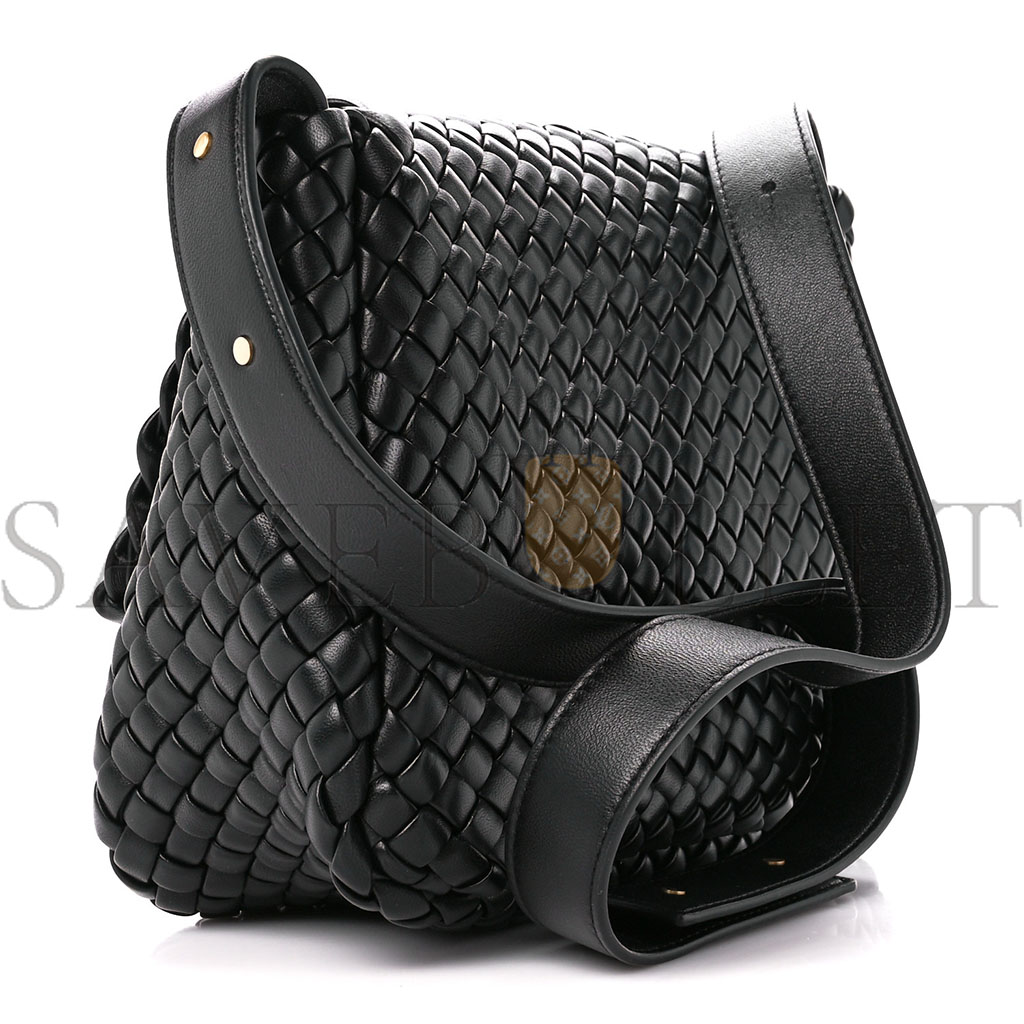 BOTTEGA VENETA NAPPA INTRECCIATO SMALL COBBLE SHOULDER BAG BLACK (26*21*9cm) BOTTEGA VENETA NAPPA INTRECCIATO SMALL COBBLE SHOULDER BAG BLACK (26*21*9cm)